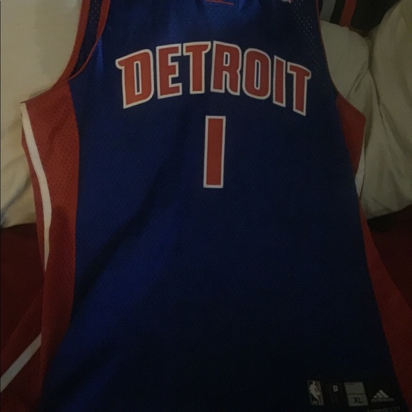 Alan Iverson DETROIT Jersey - Picture 3 of 3